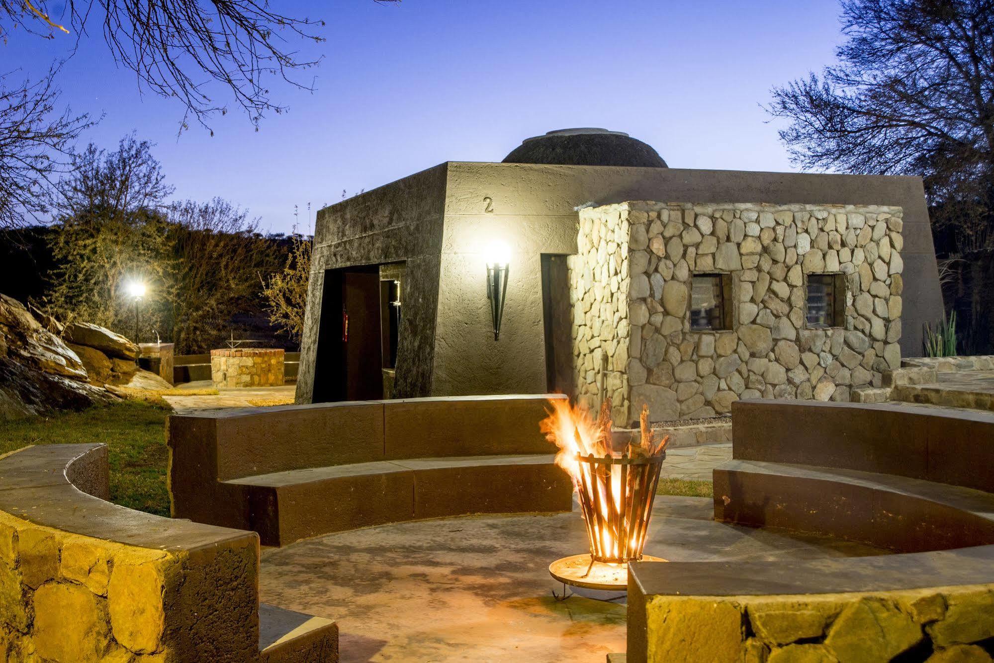 Sun Karros Daan Viljoen Otel Windhoek Dış mekan fotoğraf