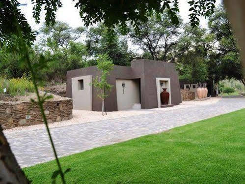 Sun Karros Daan Viljoen Otel Windhoek Dış mekan fotoğraf